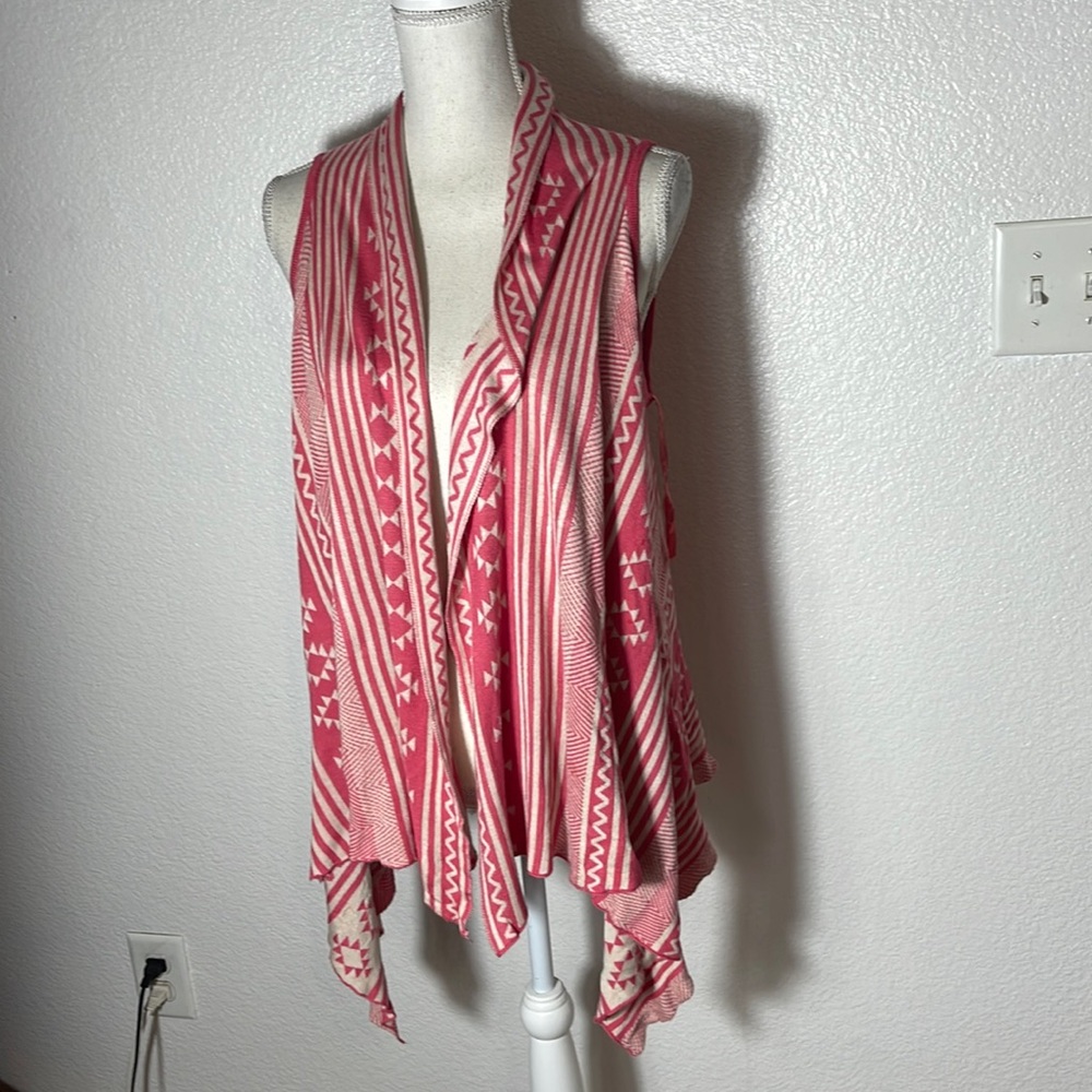 Roommates vest cardigan sweater